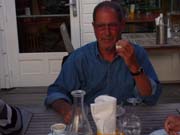 b_peter_20100627_214916