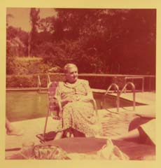 1954_04_ranch_sarah_morris