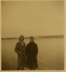 1956_usa_trip_gigi_and_rome_ny_